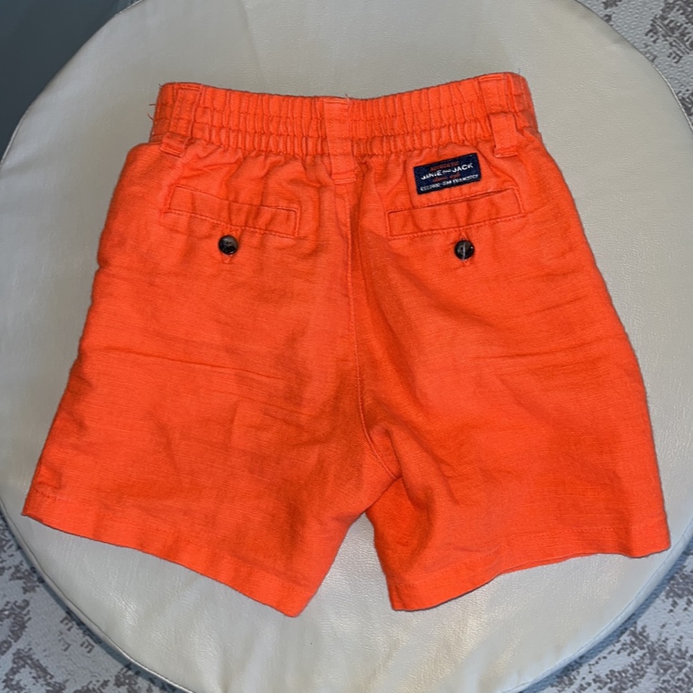 Shorts - Picture 3 of 3